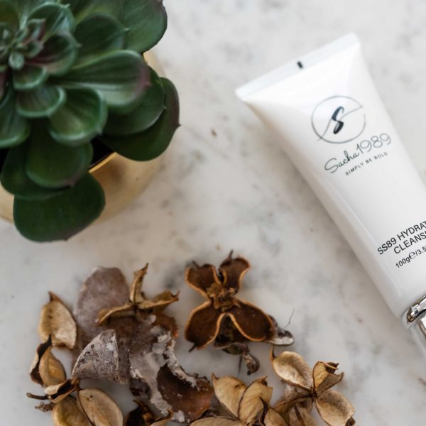 Day and Night Hydration Cleanser - CAN BE PURCHASE INSTORE